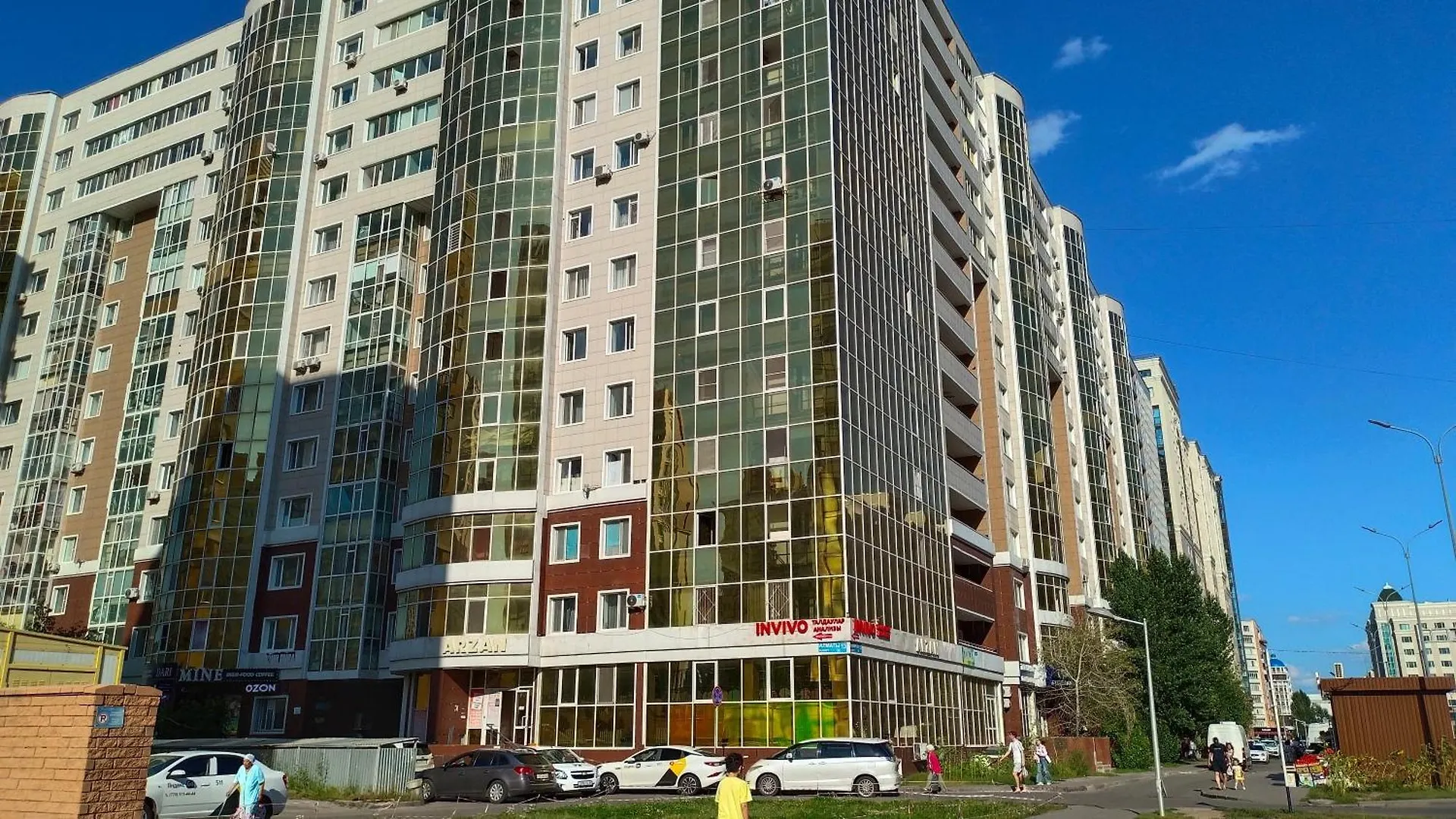 Apartment 1-Комнатная Квартира В Центре Левого Берега Астаны Nur-Sultan  Kazakhstan