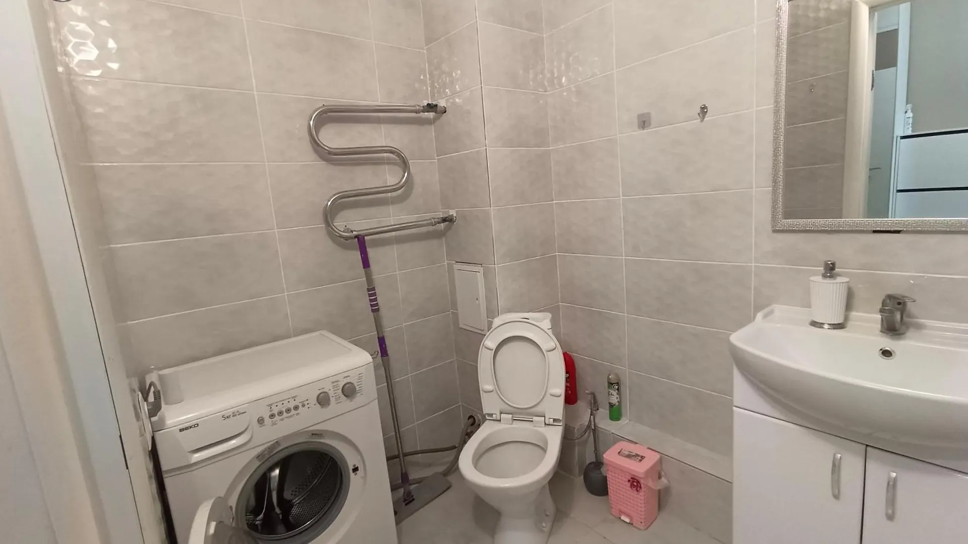 Apartment 1-Комнатная Квартира В Центре Левого Берега Астаны Nur-Sultan